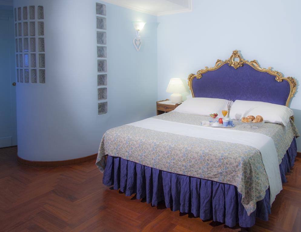 La Dolce Vista - B&B Di Charme マンフレドーニア 部屋 写真